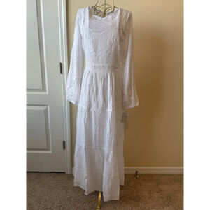 Women's THE WHITE White Heather MP Petite Maxi Dress